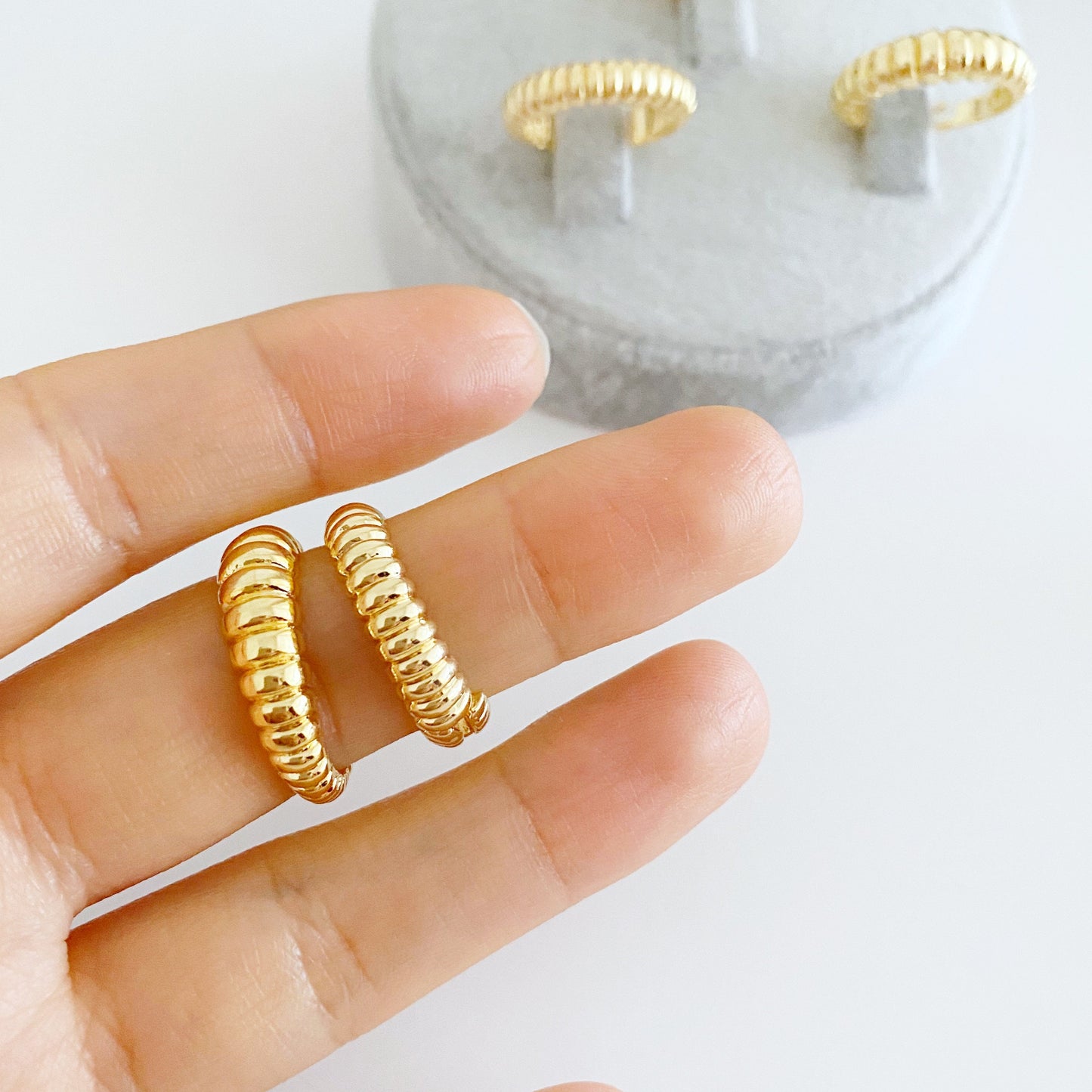 Croissant Dome Bubble Ring • Gold Chunky Twist Rope Ring