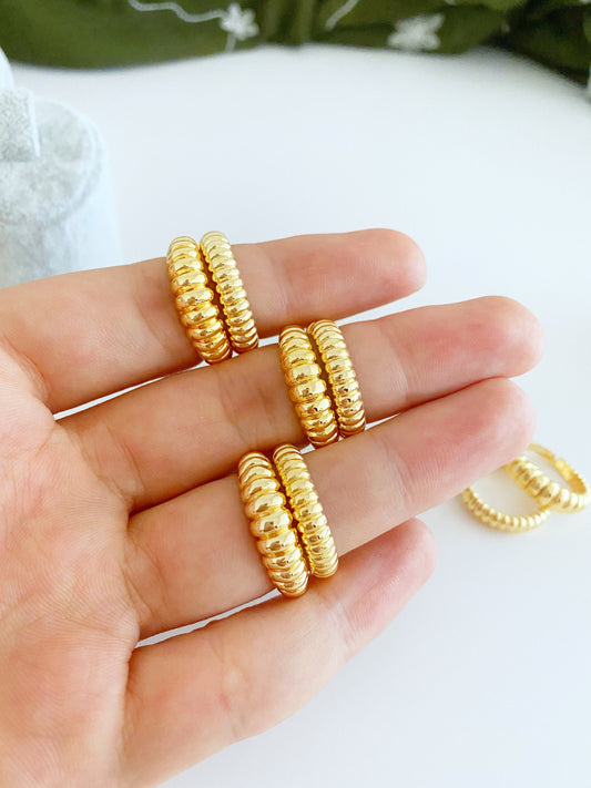 Croissant Dome Bubble Ring • Gold Chunky Twist Rope Ring