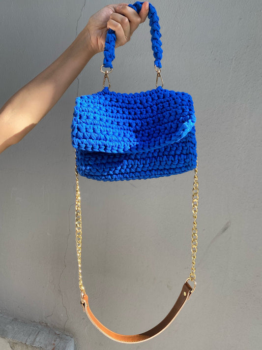Chunky Crochet Cross Body Bag, Chic Envelope Purse Design,Messenger Bag with Gold Chain Leather Straps