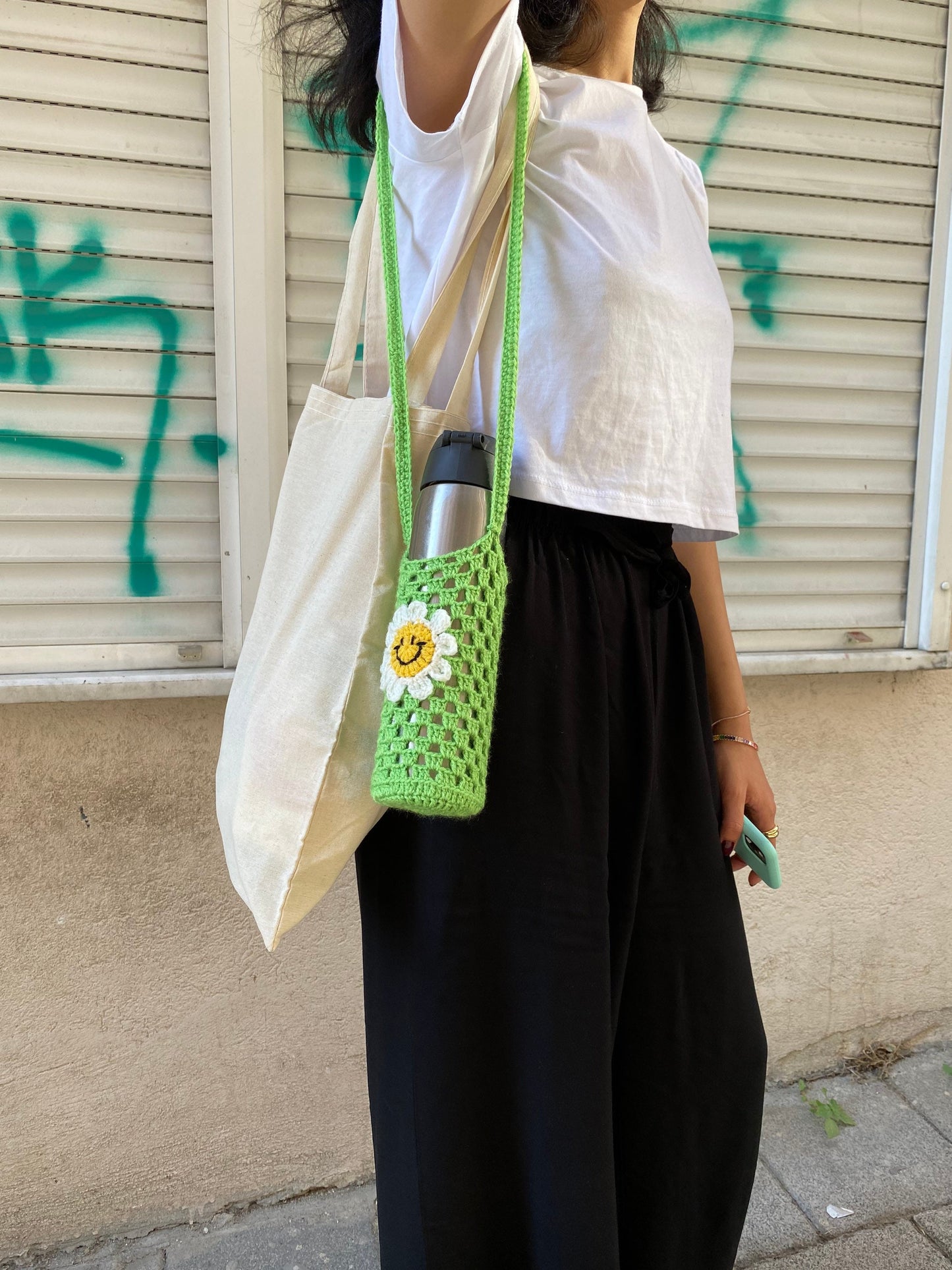 Cute Smiley Flower Bottle holder,Handmade Water Bottle Carrier