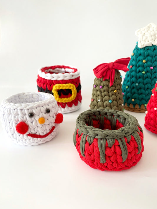 Chunky Crochet Christmas Basket Set