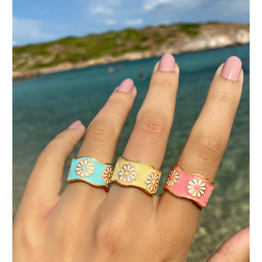 Daisy Flower Enamel Ring • Trendy Colorful Minimalist Floral Jewelry