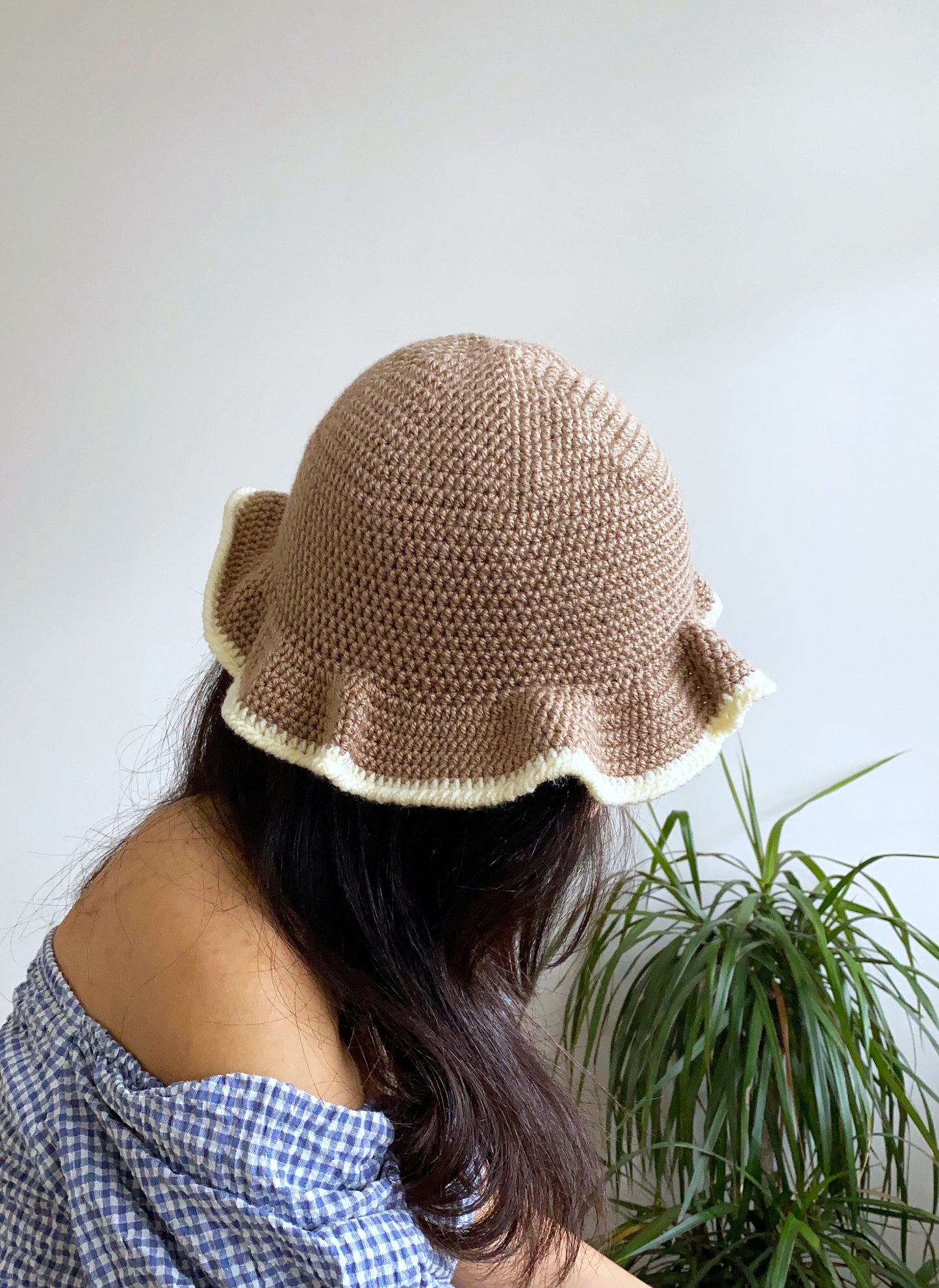 Stylish Brown Crochet Bucket Hat