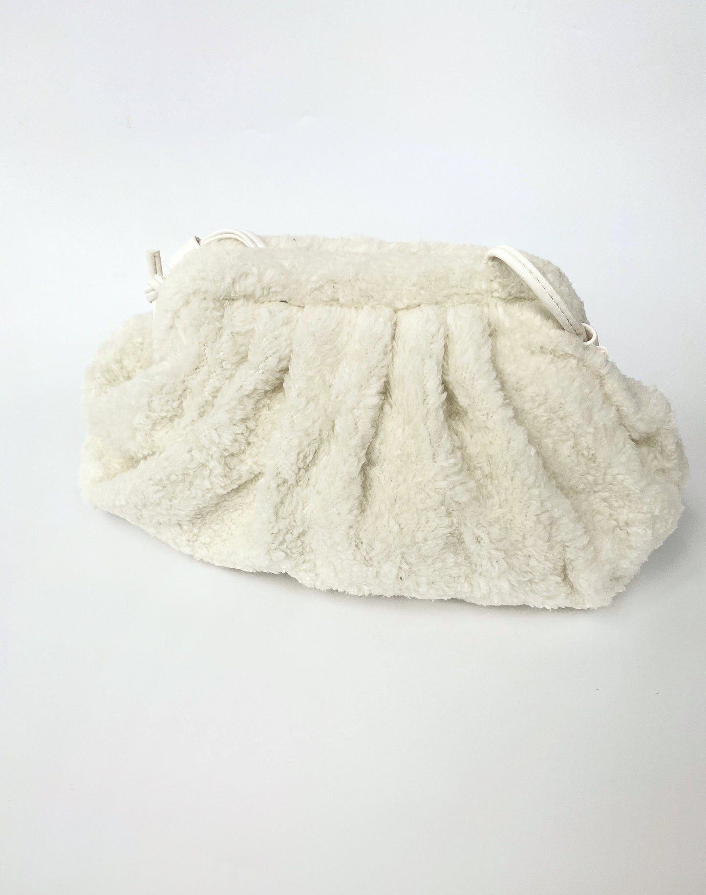 Chunky Plush Dumpling Bag,Oversize Cloud Pouch Bag