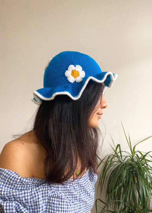 Crochet Daisy Bucket Hat