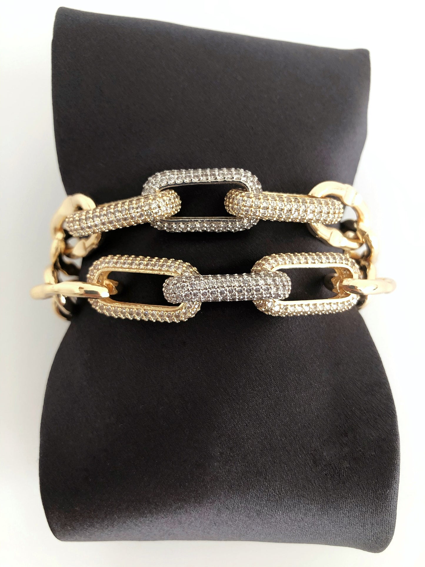 Chunky Cuban Link Chain Bracelet •  Thick Chunky Chain Bracelet