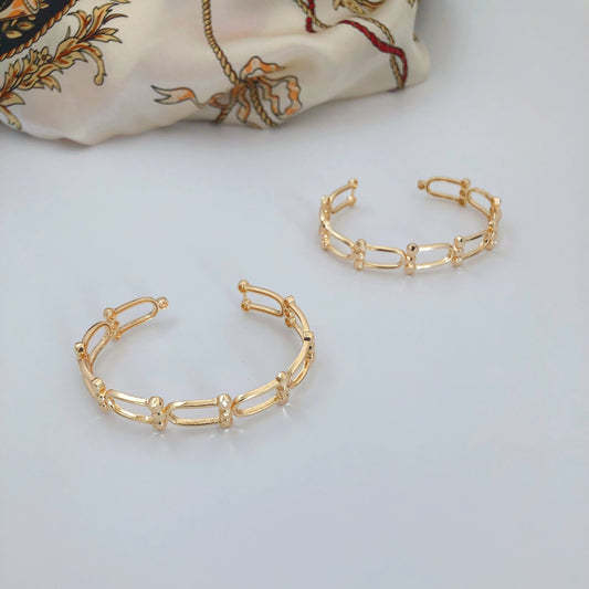 Chunky Chain Link Cuff Bracelet • Gold Paper Clip U Link Ball Bracelet
