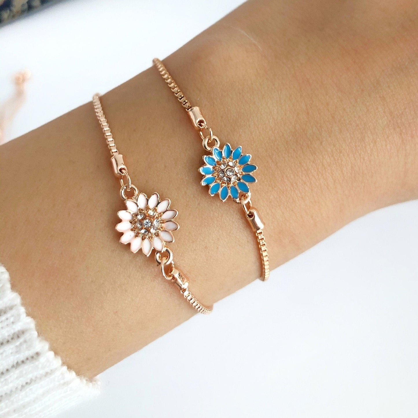 Daisy Bracelet with Micro Paves • Rose Gold Flower Charm Bracelet