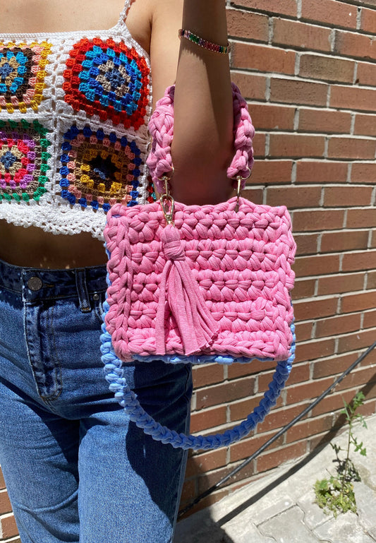 Stylish Pink Chunky Crochet Shoulder Bag