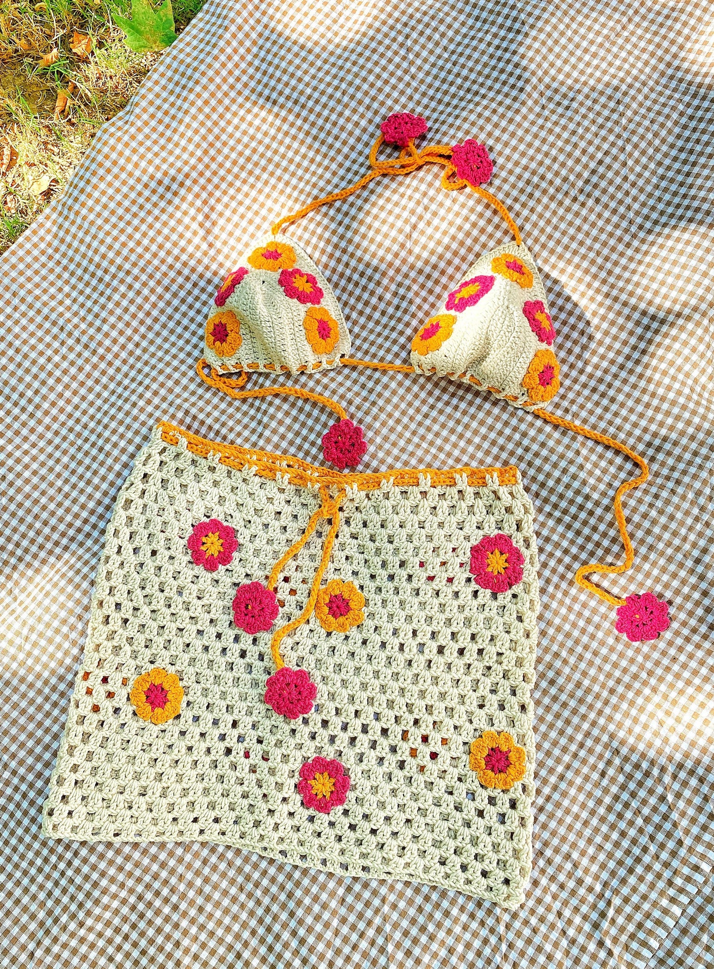Handknit Crochet Bikini Skirt Set,Summer Knit Set Festival Outfit,Crochet Beach Wear,Slow Women Fashion,Custom Gift for her,Y2k soft girl