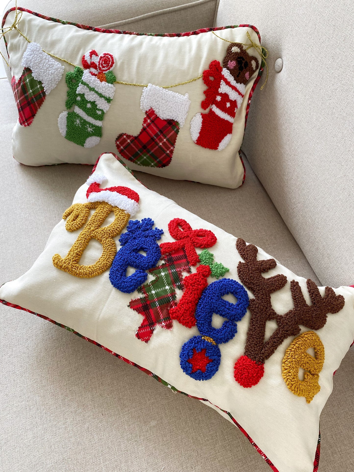 Christmas Punch Needle Pillow Case - Tufted Pillow Cover