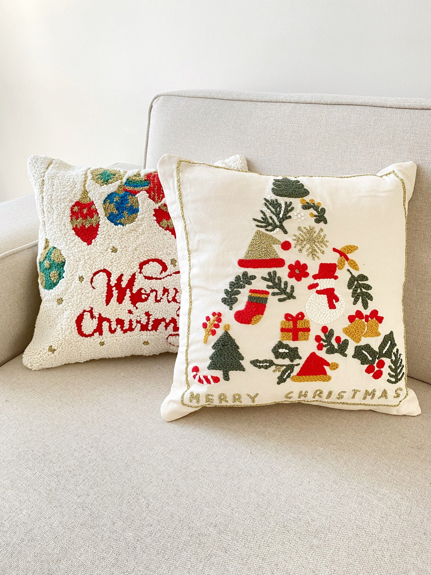 MERRY CHRISTMAS Punch Needle Pillow Case - Tufted Pillow Cover