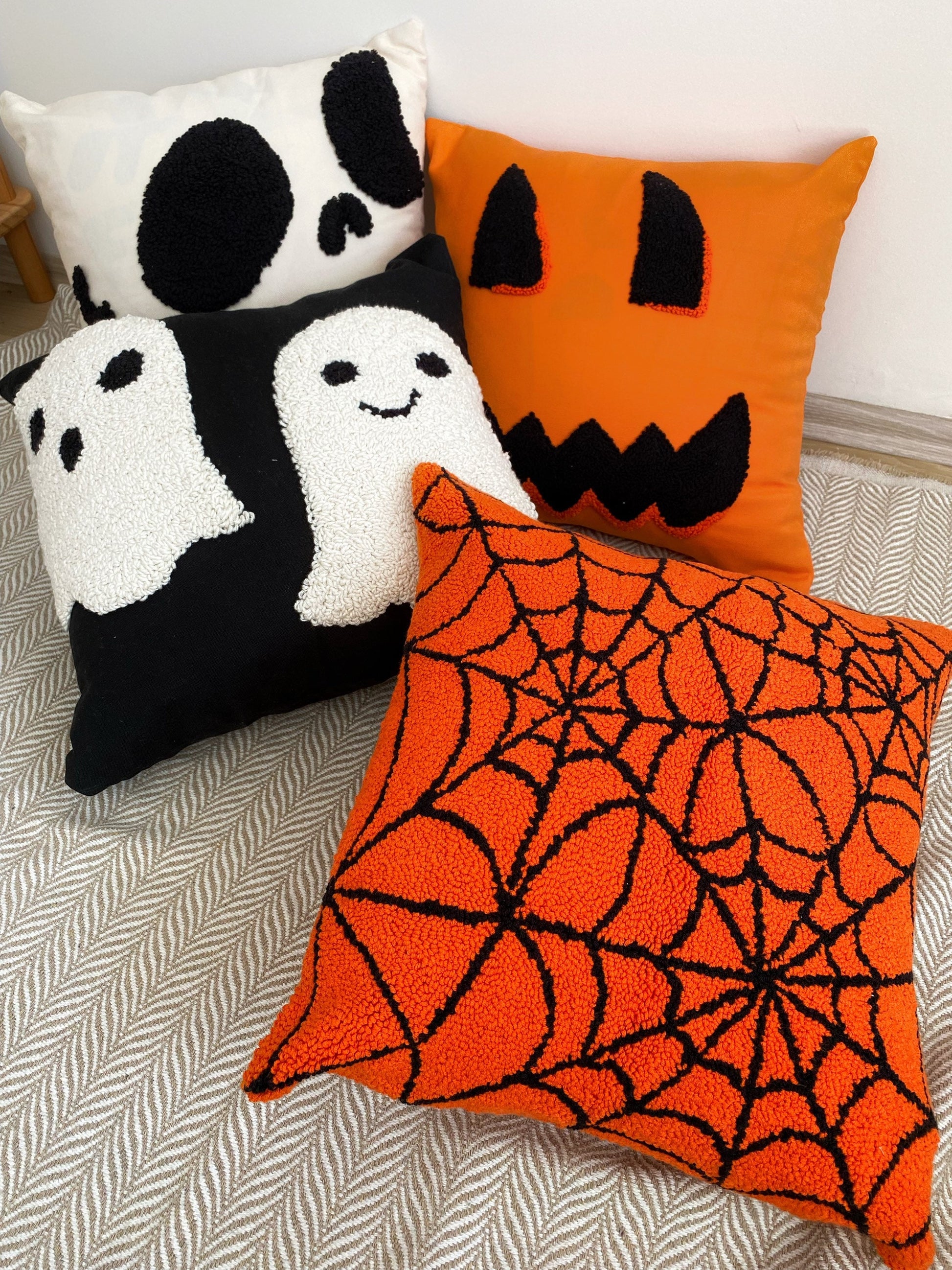 Halloween Punch Needle Pillow Case - Tufted Pillow Cover – Passion