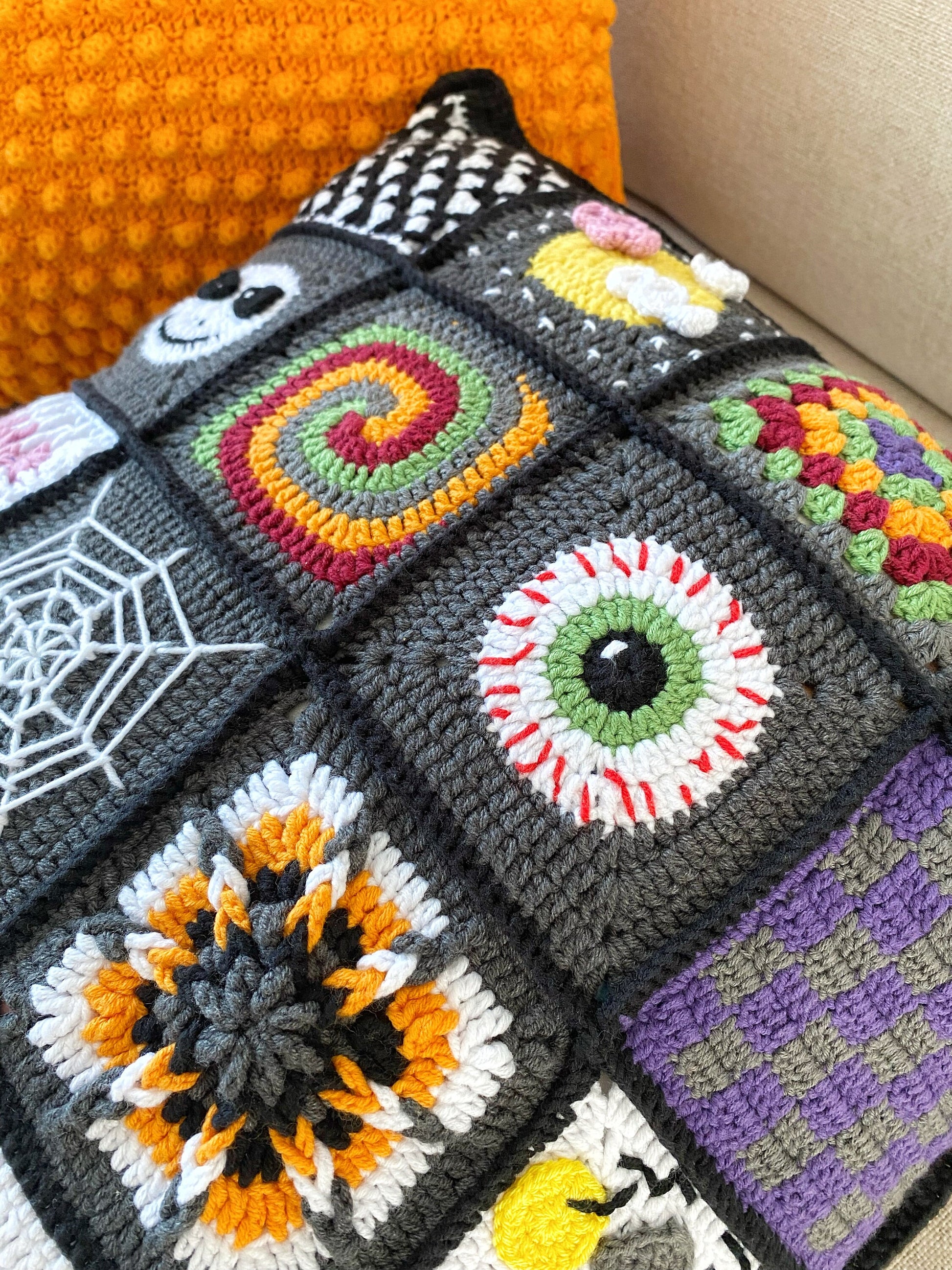 Halloween throw pillows! My first time trying mosaic crocheting. They  turned out awesome! : r/crochet