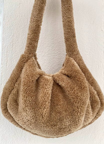 Chunky Plush Dumpling Bag,Oversize Cloud Shoulder Bag,Soft Fluffy Bag